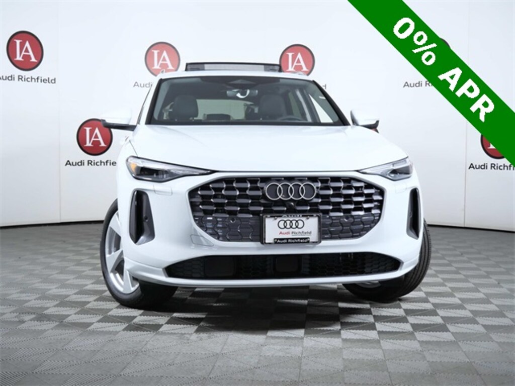 New 2025 Audi Q5 2.0T Premium Plus SUV