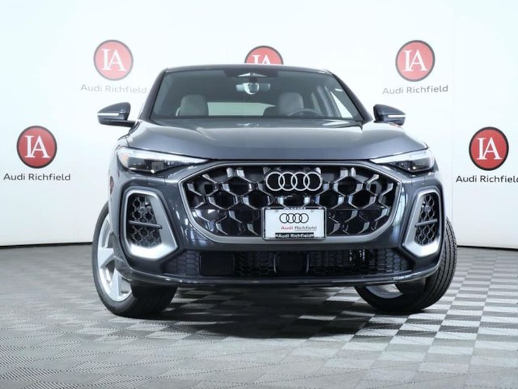 New 2026 Audi Q5 2.0T Premium Plus SUV
