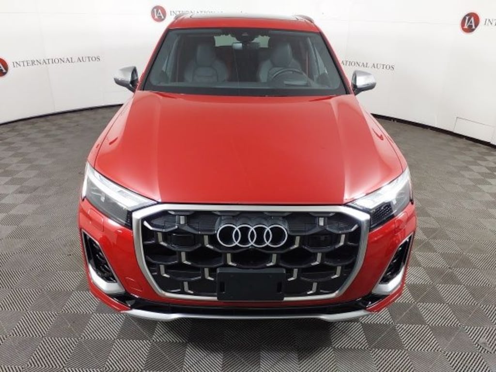 Certified 2025 Audi SQ7 Prestige SUV