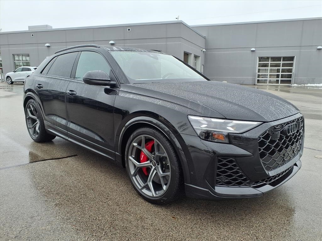 2026 Audi RS Q8 Base's photo