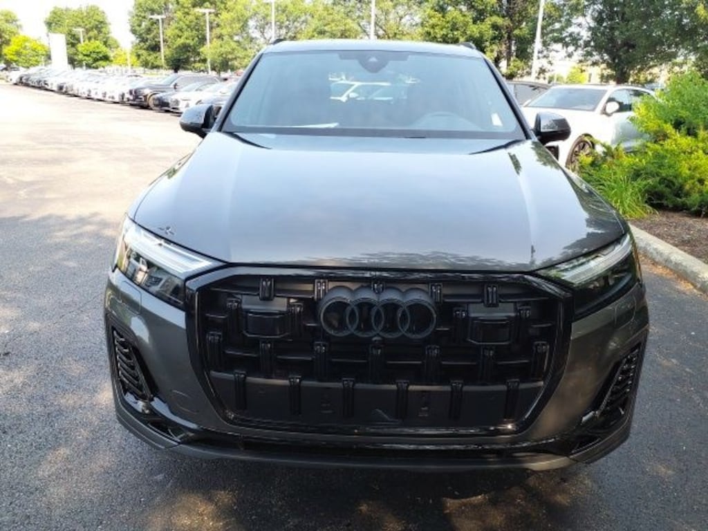 New 2026 Audi Q7 45 Premium Plus SUV