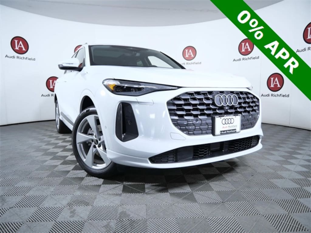 New 2025 Audi Q5 2.0T Premium Plus SUV