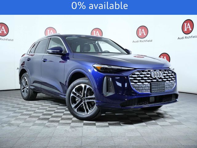 2025 Audi Q5 40 Premium's photo