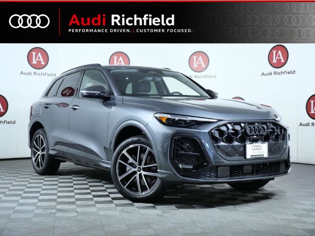 2026 Audi Q5 2.0T Premium Plus SUV