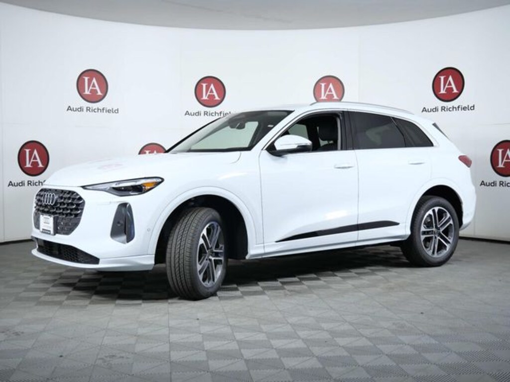 New 2025 Audi Q5 2.0T Premium Plus SUV