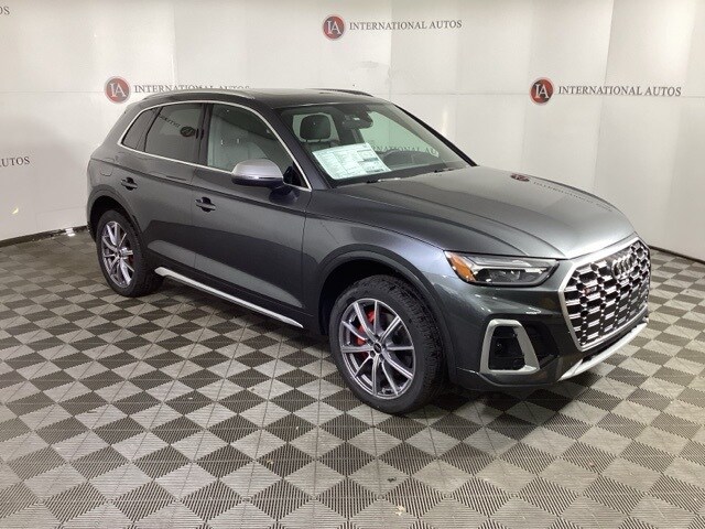2025 Audi SQ5 Premium Plus photo 3