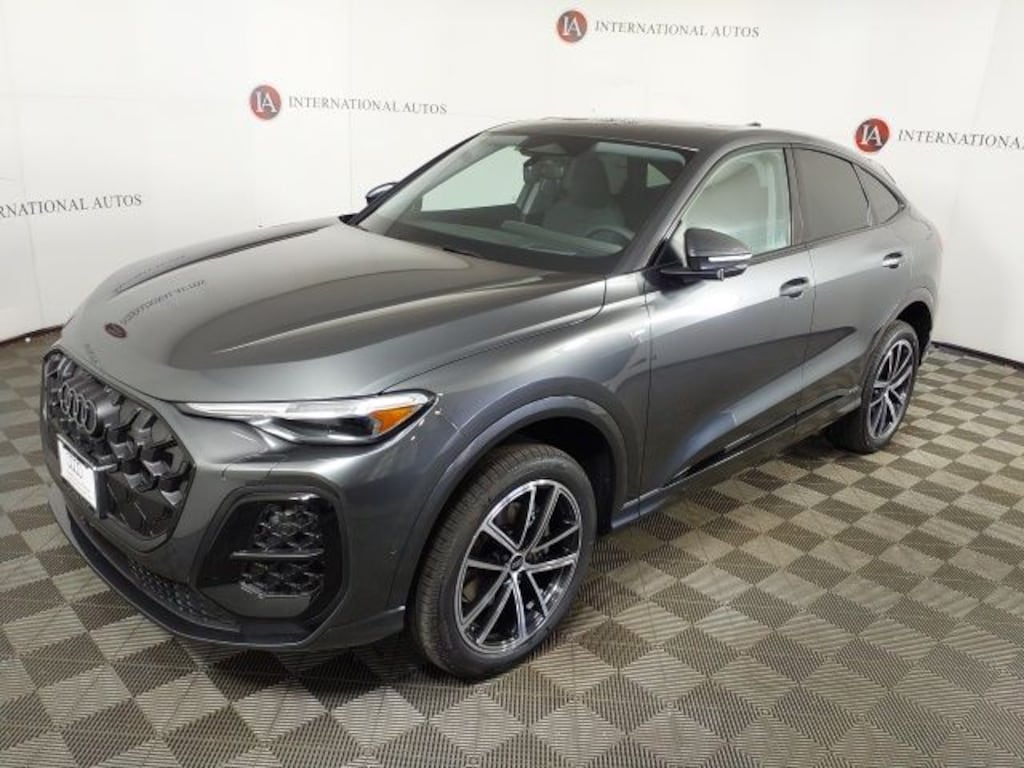 New 2026 Audi Q5 2.0T Premium Plus SUV