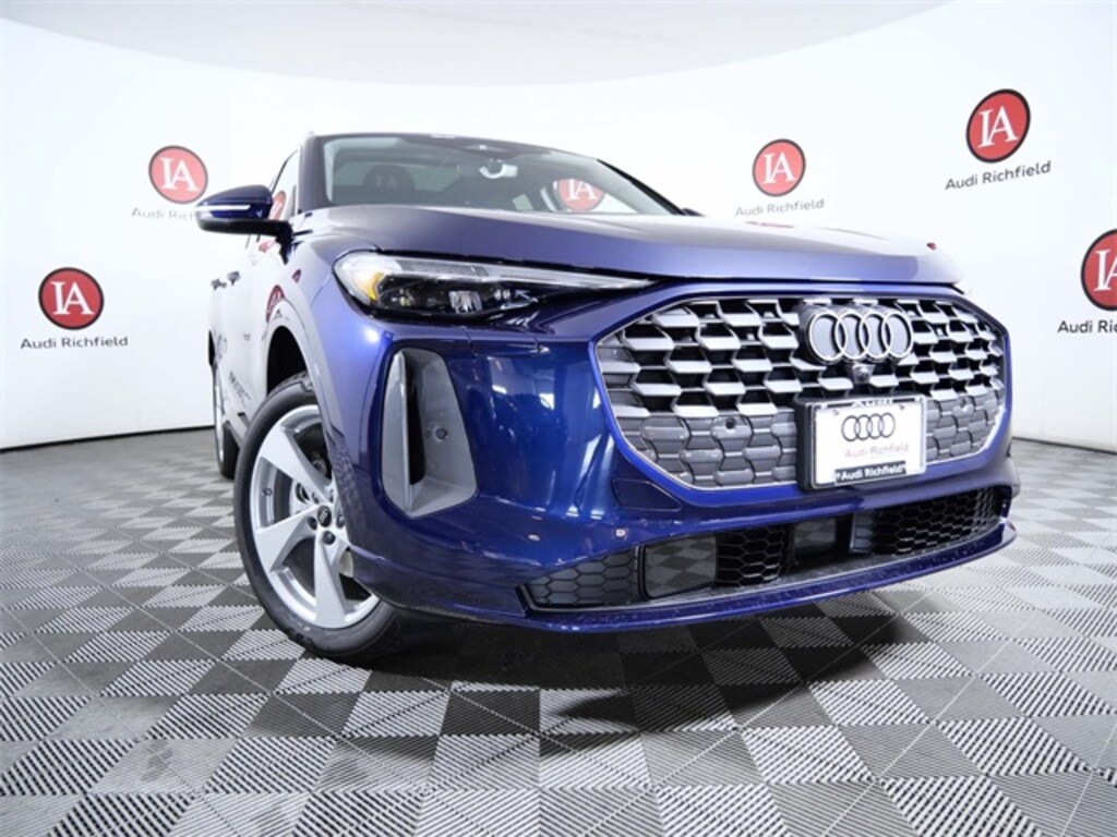 New 2025 Audi Q5 2.0T Premium Plus SUV