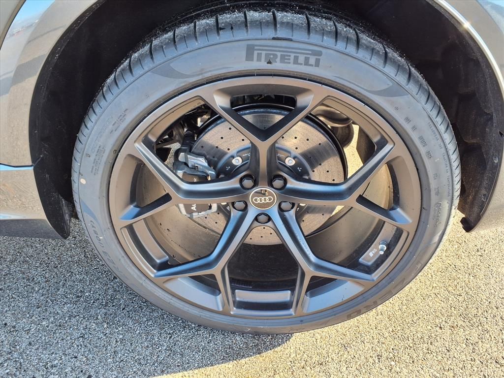 2026 Audi RS Q8 Base - Photo 6