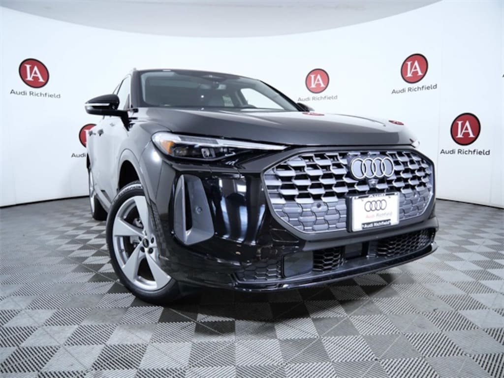 New 2025 Audi Q5 2.0T Premium Plus SUV