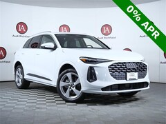 2025 Audi Q5 2.0T Premium Plus SUV