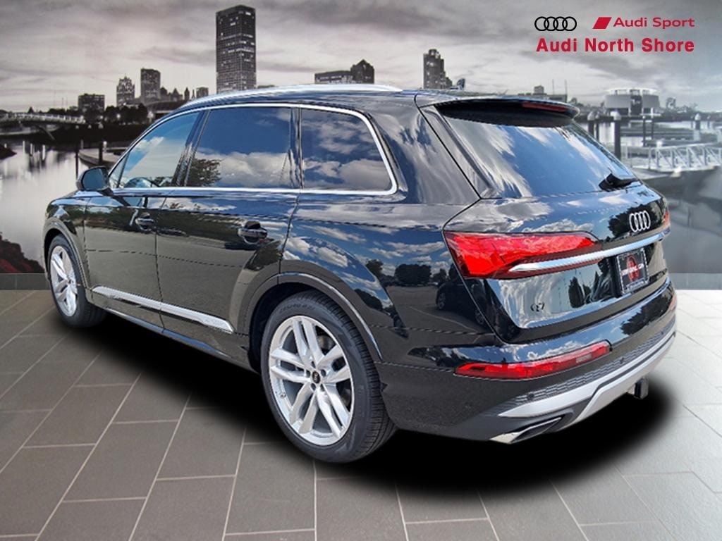 New 2025 Audi Q7 55 Premium Plus SUV