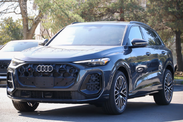 2026 Audi SQ5 Premium Plus SUV