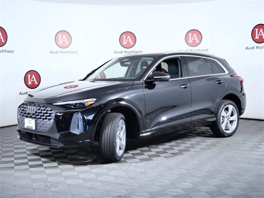 New 2025 Audi Q5 2.0T Premium Plus SUV