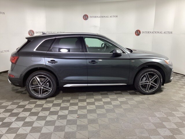 2025 Audi Q5 55 S line Premium photo 4