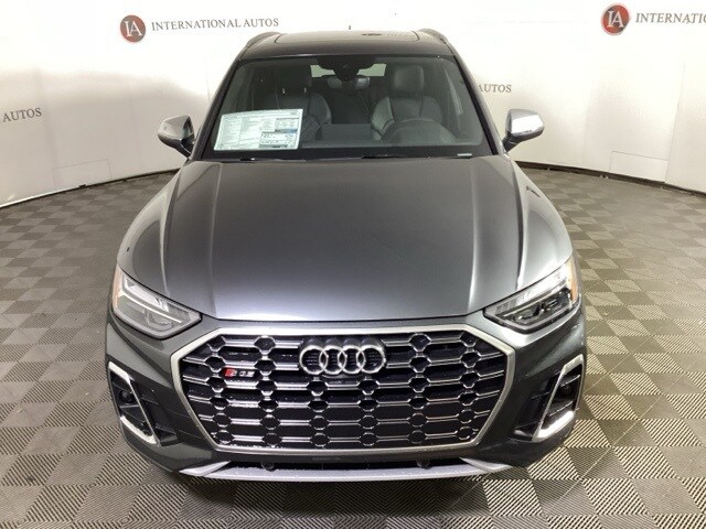 2025 Audi SQ5 Premium Plus photo 2