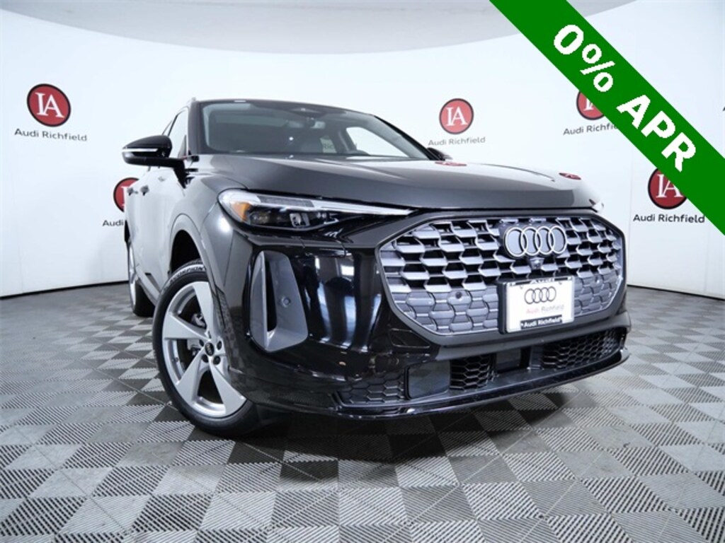 New 2025 Audi Q5 2.0T Premium Plus SUV