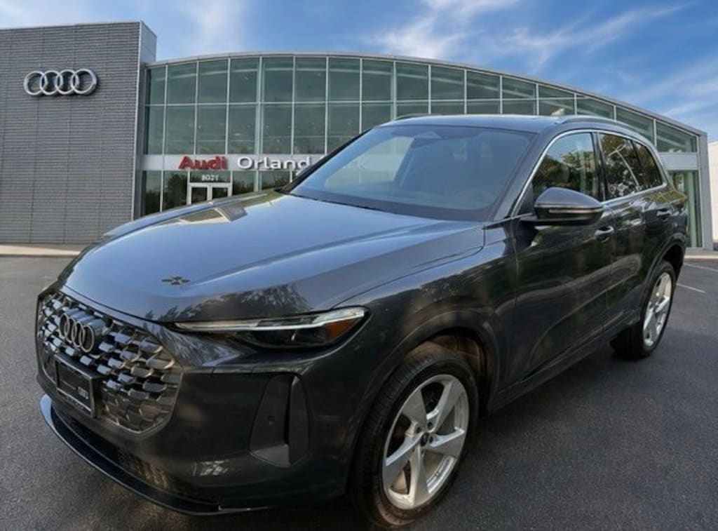 Certified 2025 Audi Q5 2.0T Premium Plus SUV