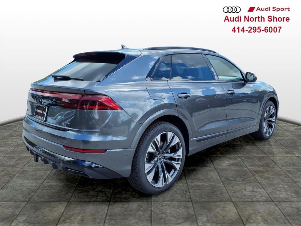New 2026 Audi Q8 SUV