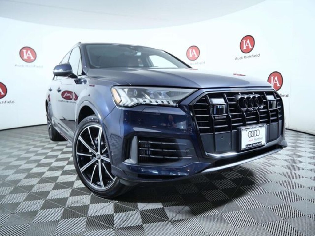 New 2023 Audi Q7 55 Premium Plus SUV