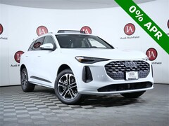 2025 Audi Q5 2.0T Premium Plus SUV