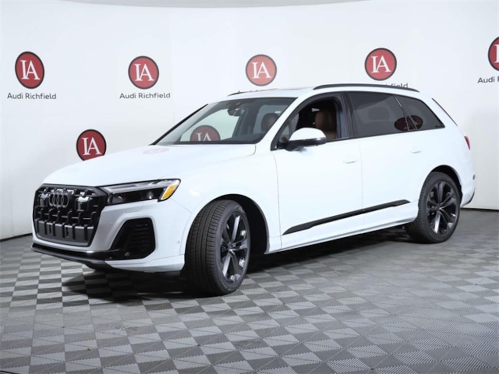 New 2026 Audi Q7 55 Premium Plus SUV