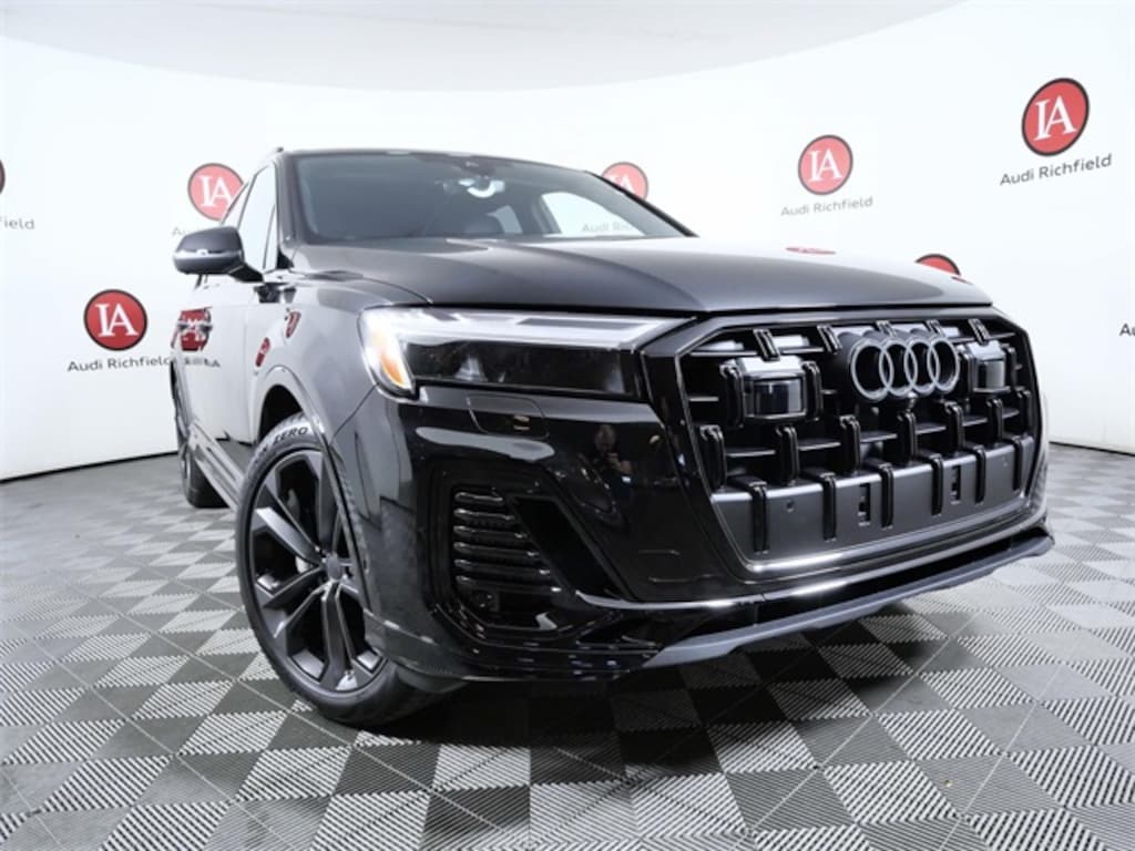New 2026 Audi Q7 55 Premium Plus SUV