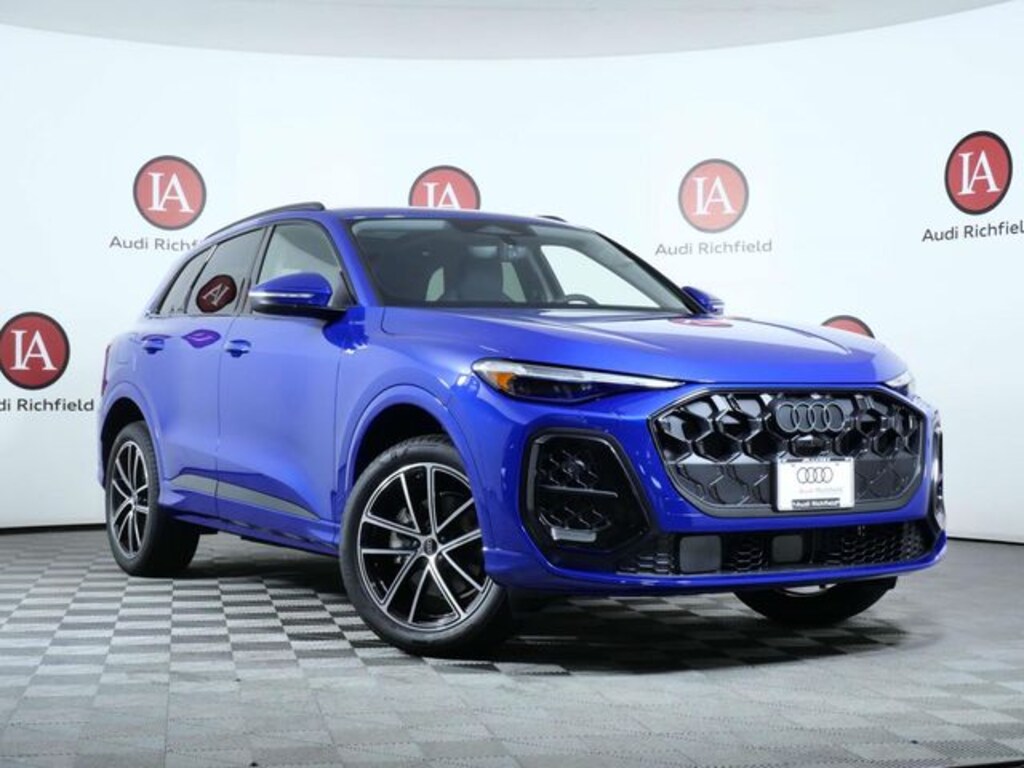 New 2026 Audi Q5 2.0T Premium Plus SUV