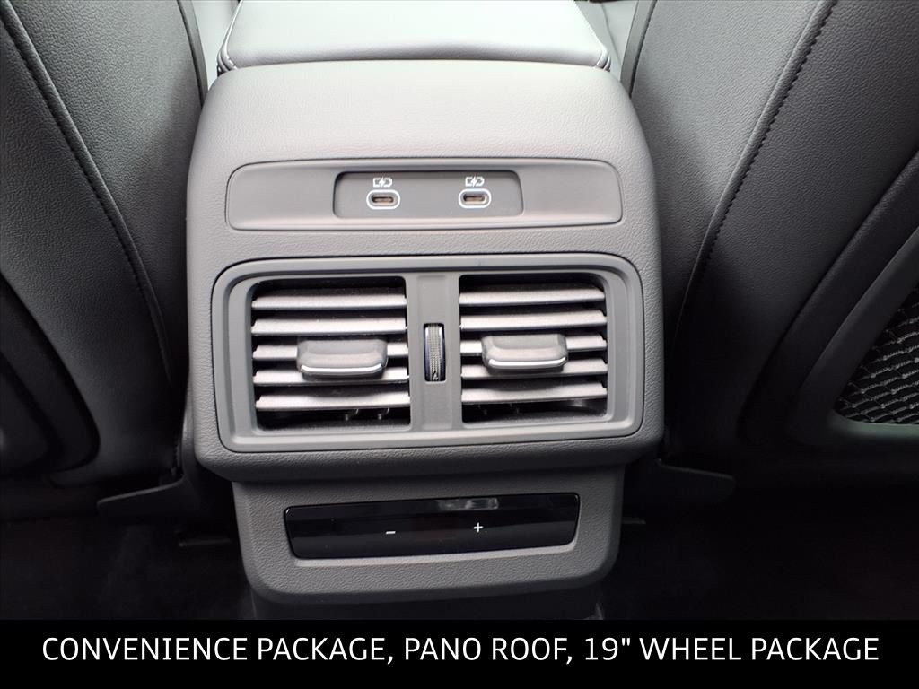 2025 Audi Q5 Premium - Photo 13
