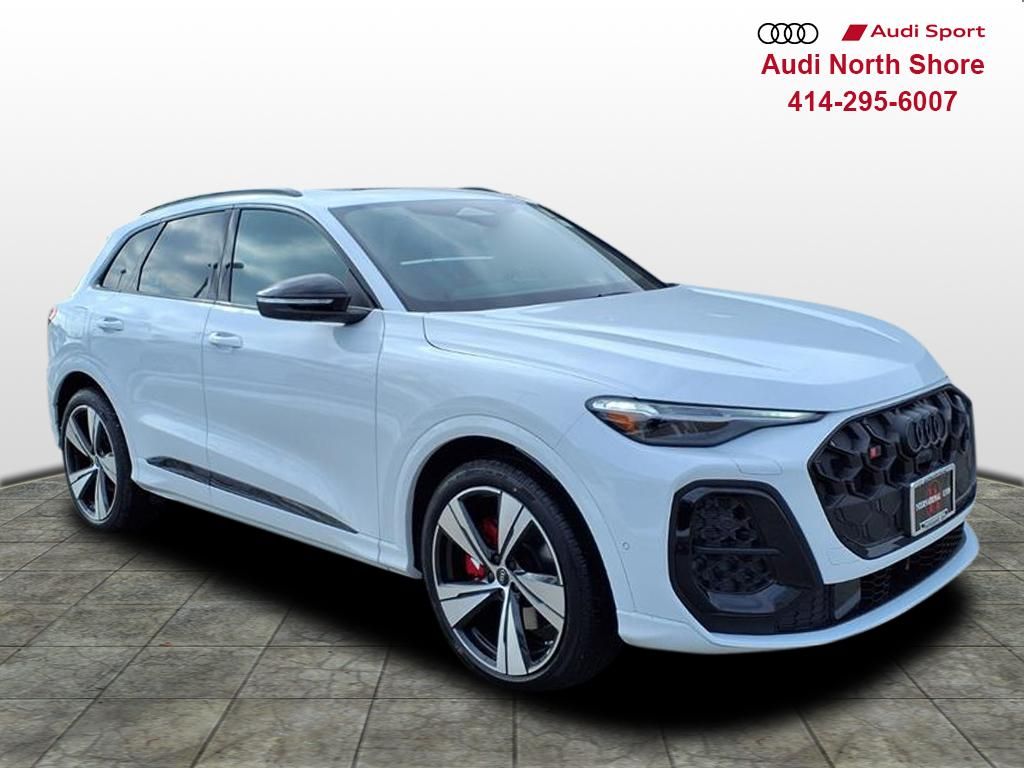 2025 Audi SQ5 Premium Plus's photo