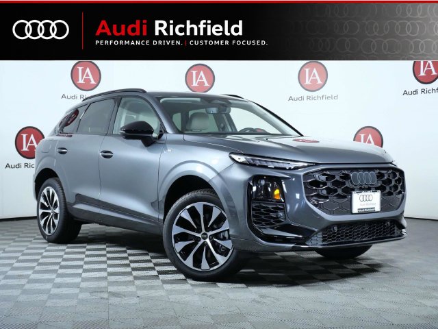  Audi Q3