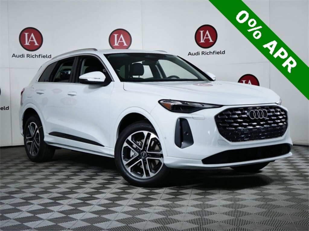 New 2025 Audi Q5 2.0T Premium SUV