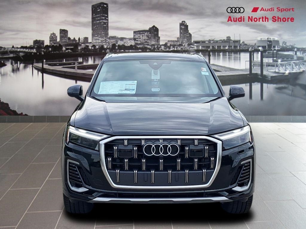 New 2025 Audi Q7 55 Premium Plus SUV
