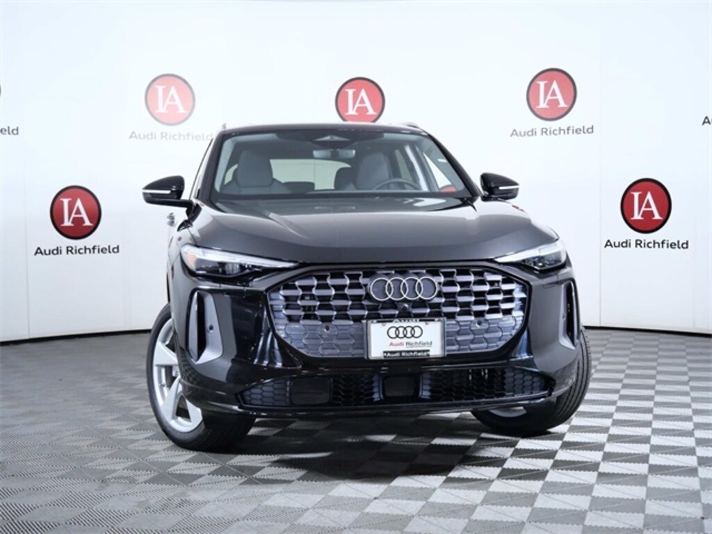 New 2025 Audi Q5 2.0T Premium Plus SUV