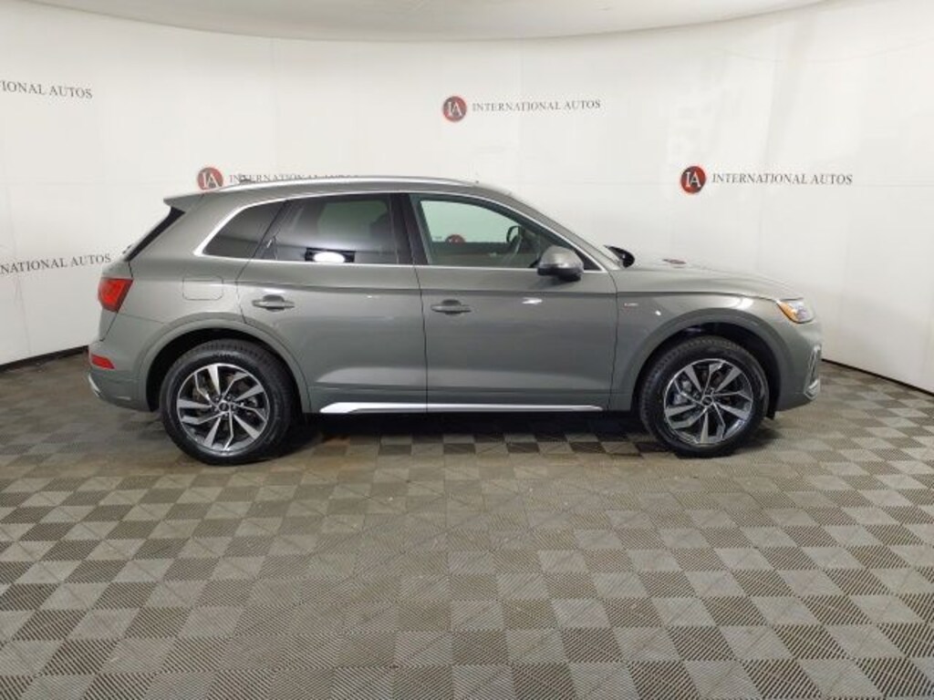 New 2023 Audi Q5 45 S Line Premium SUV
