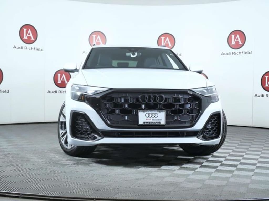 New 2026 Audi Q8 SUV