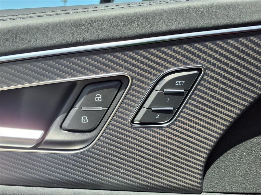 2026 Audi Q7 Prestige - Photo 9