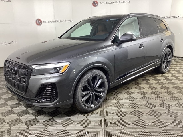 2026 Audi Q7 Premium Plus's photo
