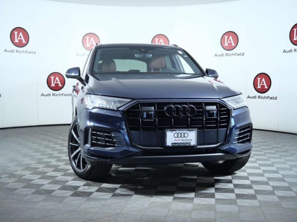 New 2023 Audi Q7 55 Premium Plus SUV