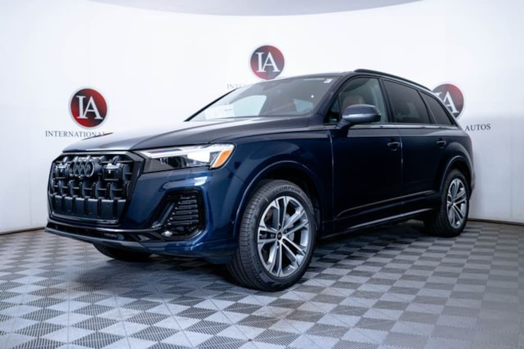 New 2026 Audi Q7 45 Premium SUV