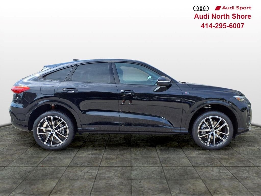 New 2026 Audi Q5 2.0T Premium Plus SUV