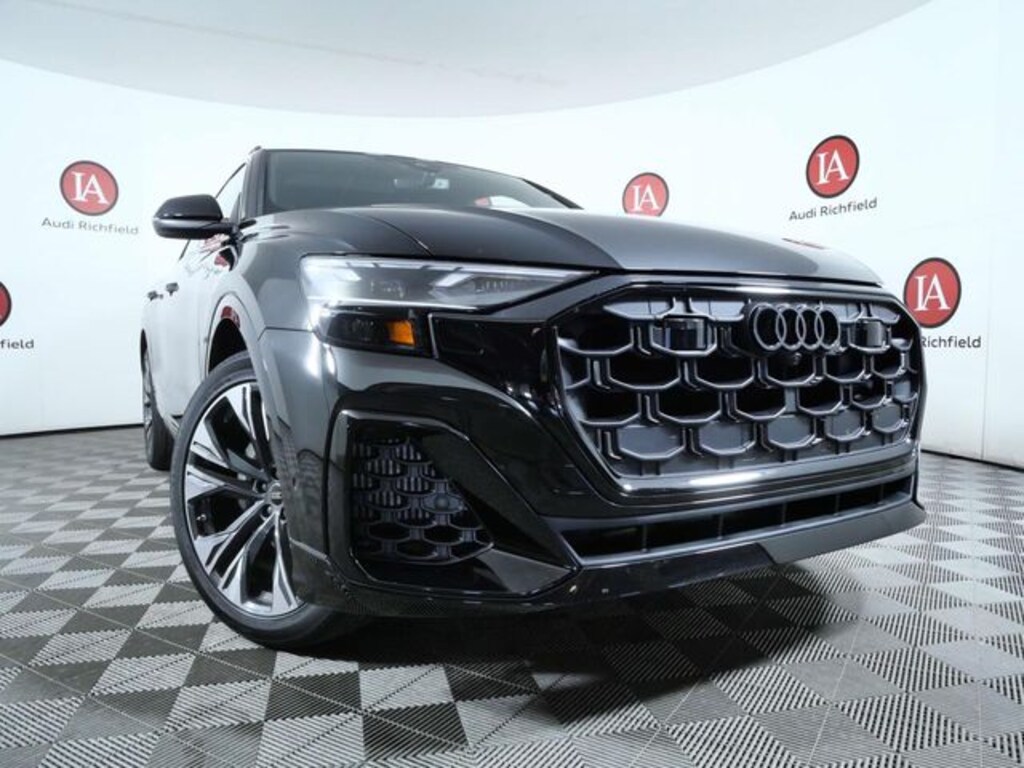 New 2026 Audi Q8 SUV
