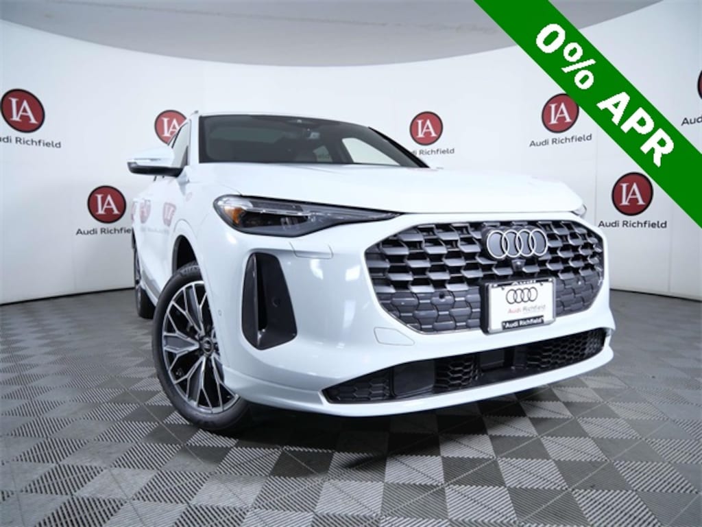 New 2025 Audi Q5 2.0T Premium Plus SUV