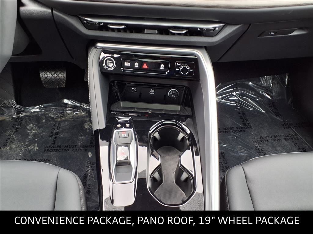 2025 Audi Q5 Premium - Photo 18