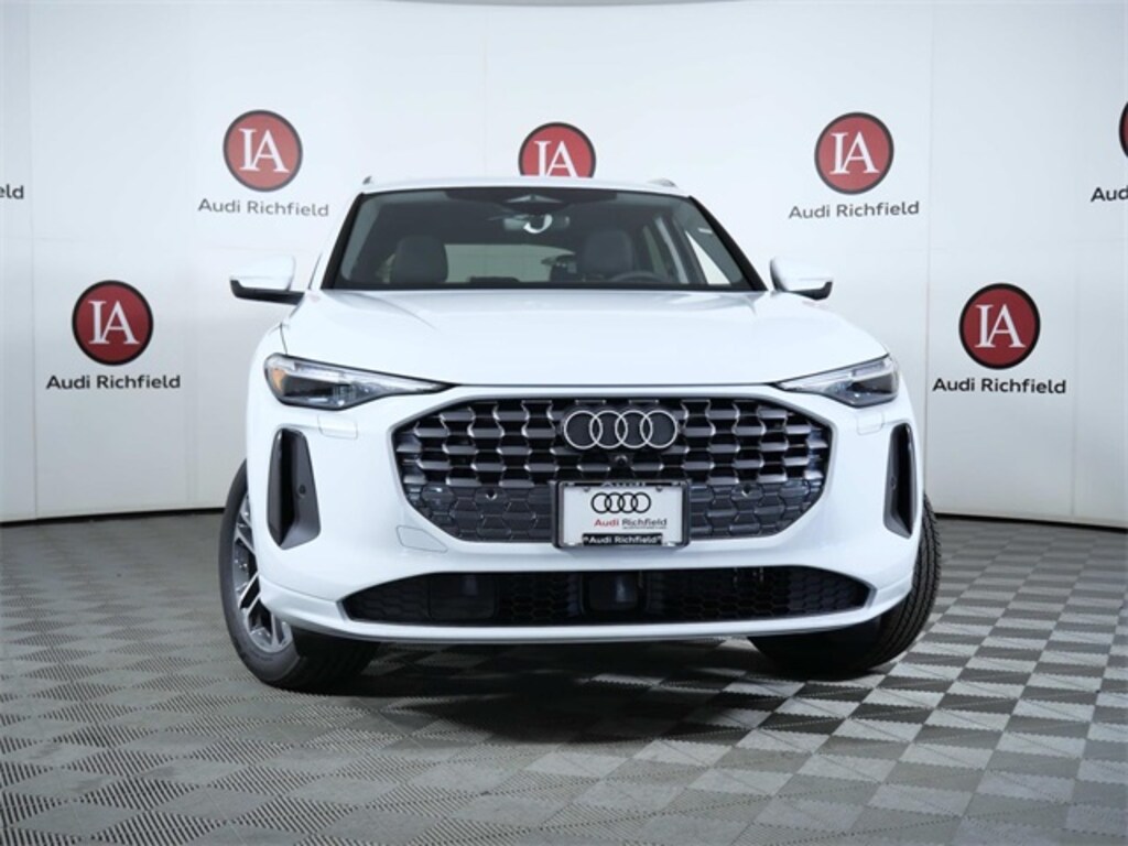 New 2025 Audi Q5 2.0T Premium Plus SUV