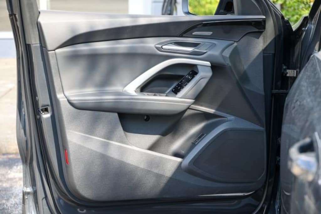 Certified 2025 Audi Q5 2.0T Premium Plus SUV