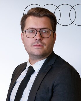 Staff member Louis-Charles Garneau from 4494b442066c