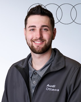 Staff member Ethan Brown from 7fe451724ea0