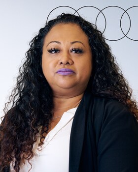 Staff member Chandi Heng from 7fe451724ea0