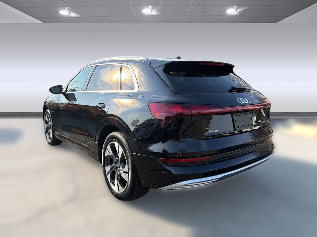 Certified 2023 Audi e-tron Premium Plus SUV